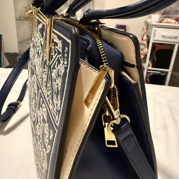 Calvin Klein Blue and White Embroidered Satchel - Picture 3 of 9